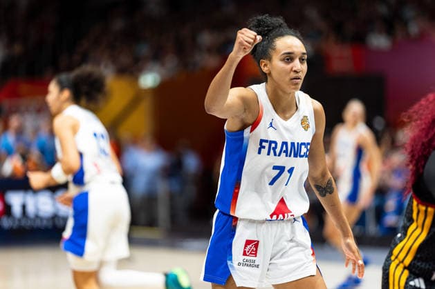 Leila Lacan, France, 71, cheers, GER, France vs. Germany, Basketball, 2026 FIBA Women s World Cup, Semifinals, September 12, 2026 GER, France vs. Germany, Basketball, 2026 FIBA Women s World Cup, Semifinals, September 12, 2026 Berlin Copyright: xEibner-Pressefoto MaxxVincenx EP_MVN