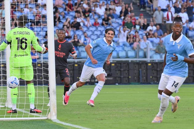 Foto IPP Luciano Adriani Roma 12 09 2026 Campionato di calcio Serie A Tim 2026-20267 Lazio vs Milan Nella foto: Il gol di Matteo Cancellieri e l’ esultanza con Tijjani Noslin a destra Italy Photo Press - World Copyright Roma italy Italia ITALY  Copyright: xR4924_italyphotopressx