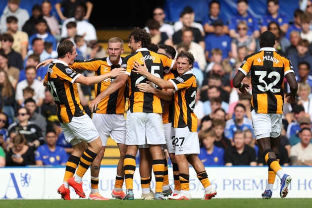 LONDON, ENGLAND - SEPTEMBER 12: Hull City players celebrate after a goal scored by Mohamed Bellouli of Hull City during the Premier League 2026 27 match between Chelsea FC and Hull City at Stamford Bridge on September 12, 2026 in London, England.  Copyright: xMBxMediax