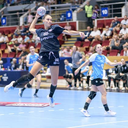 CSM BucureÈ™ti Vs OTP Group Buducnost - EHF Champions League Women 2026 27 Round 2 Kadovic of OTP Group Buducnost plays against CSM Bucuresti during the EHF Champions League Women match at Sala Polivalenta in Bucharest, Romania, on September 12, 2026. Bucuresti Romania  Copyright: xStefanxPanaitescux originalFilename:panaitescu-notitle260912_npZjq.jpg