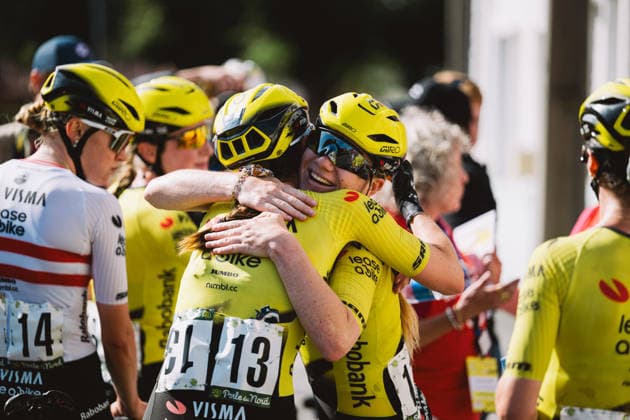 A Travers Les Hauts-de-France, Finishline Of 4th Edition Nienke Veenhoven of the Netherlands and Visma-Lease a Bike celebrates her victory in the A Travers les Hauts-de-France (UCI WE 1.1) race with teammate Maud Oudeman of France after the finish line. Ecourt-Saint-Quentin France  Copyright: xGautierxDemouveauxx originalFilename:demouveaux-notitle260912_np76F.jpg