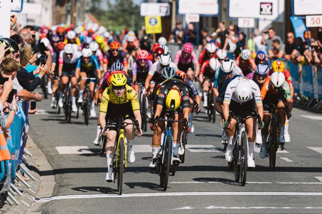 A Travers Les Hauts-de-France, Finishline Of 4th Edition Nienke Veenhoven of the Netherlands and Visma-Lease a Bike wins the fourth edition of A Travers les Hauts-de-France (WE 1.1) in a sprint finish on Saturday, contested over 130.5 kilometers between Queant and Ecourt-Saint-Quentin in Pas-de-Calais, France. Veenhoven finishes ahead of Shari Bossuyt of Belgium and AG Insurance-Soudal Team and defending champion Lara Gillespie of Ireland and UAE Team L IMAD. Ecourt-Saint-Quentin France  Copyright: xGautierxDemouveauxx originalFilename:demouveaux-notitle260912_npDyC.jpg