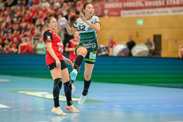 Haruno Sasaki, Frisch Auf Göppingen, 32; Jolina Huhnstock, Thuringer HC, 45 GER; Thuringer HC vs. FRISCH AUF Göppingen, Handball, Alsco Women s Handball Bundesliga, 2026–2027 Season, Matchday 3, Saturday, 6:00 p.m., September 12, 2026 GER, Thueringer HC vs. FRISCH AUF Göppingen, Handball, Alsco Women’s Handball Bundesliga, 2026–2027 season, Matchday 3, Saturday, 6:00 p.m., September 12, 2026, Bad Langensalza Copyright: xMartinxHerbstx