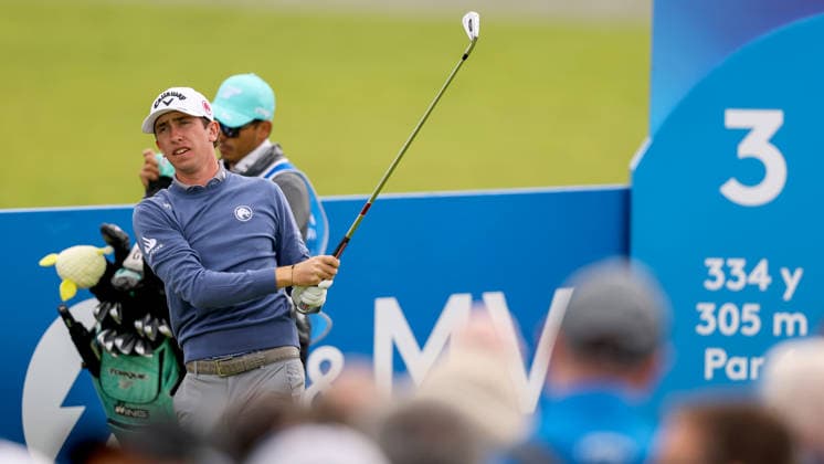 2026 Amgen Irish Open - Third Round, Trump International Golf Links, Doonbeg 12 9 2026 Tom McKibbin watches his shot after playing from the third Tom McKibbin watches his shot after playing from the third 12 9 2026  Copyright: xx BB3_4561