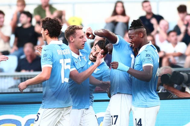 IPA88446524 - Tijjani Noslin of Societa Sportiva Lazio scores the goal to make it 2-0 during the 2026 2027 Serie A match between S.S. Lazio and A.C. Milan at the Stadio Olimpico in Rome, Italy.  Copyright: xMatteoxCassoni IPAxSportx xx IPA88446524