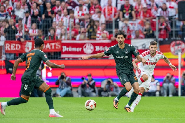 Arthur (SV Werder Bremen, 13), Eren Dinkci (SV Werder Bremen, 18) im Zweikampf mit Tom Krauss (1.FC Koeln, 05) 1.FC Köln vs. SV Werder Bremen, Fussball, Bundesliga, 3.Spieltag, Saison 2026 27, 12.09.2026, DFL REGULATIONS PROHIBIT ANY USE OF PHOTOGRAPHS AS IMAGE SEQUENCES AND OR QUASI-VIDEO, 1.FC Köln vs. SV Werder Bremen, Fussball, Bundesliga, 3.Spieltag, Saison 2026 27, 12.09.2026 Köln *** Arthur, SV Werder Bremen, 13, Eren Dinkci, SV Werder Bremen, 18, in a tackle with Tom Krauss, 1. FC Köln, 05, 1. FC Köln vs. SV Werder Bremen, Soccer, Bundesliga, Matchday 3, 2026–27 season, September 12, 2026. DFL regulations prohibit any use of photographs as image sequences and or quasi-video, 1. FC Köln vs. SV Werder Bremen, Soccer, Bundesliga, Matchday 3, 2026–27 Season, September 12, 2026, Cologne Copyright: xEibner-Pressefoto LukasxBaldygax EP_LBA
