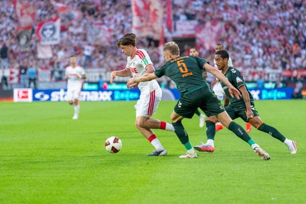 Mikey Moore (1.FC Koeln, 47) im Dribbling wird gehalten von Amos Pieper (SV Werder Bremen, 05), Arthur (SV Werder Bremen, 13) 1.FC Köln vs. SV Werder Bremen, Fussball, Bundesliga, 3.Spieltag, Saison 2026 27, 12.09.2026, DFL REGULATIONS PROHIBIT ANY USE OF PHOTOGRAPHS AS IMAGE SEQUENCES AND OR QUASI-VIDEO, 1.FC Köln vs. SV Werder Bremen, Fussball, Bundesliga, 3.Spieltag, Saison 2026 27, 12.09.2026 Köln *** Mikey Moore, 1 FC Köln, 47, is tackled while dribbling by Amos Pieper, SV Werder Bremen, 05, Arthur of SV Werder Bremen, 13. 1. FC Köln vs. SV Werder Bremen, soccer, Bundesliga, Matchday 3, 2026–27 season, September 12, 2026, DFL regulations prohibit any use of photographs as image sequences and or quasi-video, 1 FC Köln vs. SV Werder Bremen, Soccer, Bundesliga, Matchday 3, 2026–27 season, September 12, 2026, Cologne Copyright: xEibner-Pressefoto LukasxBaldygax EP_LBA