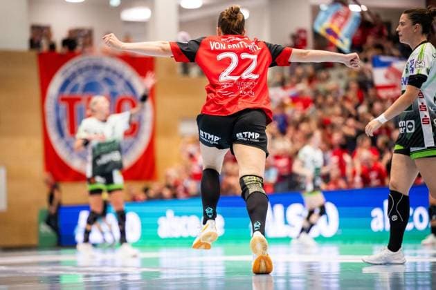 WOMEN S HANDBALL 2026–2027 3rd Bundesliga 1st Matchday THC FRISCH AUF GÖPPINGEN ** FOR EDITORIAL PURPOSES ONLY ** EDITORIAL USE ONLY ** p September 12, 2026 Bad Langensalza Women’s Handball 1st Bundesliga Women’s Season 2026–2027 Salzhalle Matchday 3 Thüringer HC FRISCH AUF Göppingen in the photo by Teresa von Prittwitz 22 Thüringer HC celebrates Germany Thuringia Bad Langensalza Copyright SaschaxFromm Copyright: SaschaxFromm doc87kmhr9nez4rqfbyqhx ,EDITORIAL USE ONLY Copyright: SaschaxFromm
