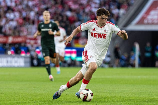 1.Bundesliga: 1. FC Köln - SV Werder Bremen; 12.09.2026 Mikey Moore (1. FC Köln, 47), Auf dem Trikot ist 1st Start Patch, Startelfdebüt-Patch (Topps). 1.Fußball Bundesliga 3. Spieltag: 1. FC Köln - SV Werder Bremen; RheinEnergieStadion, Köln; 12.09.2026 DFL regulations prohibit any use of photographs as image sequences and or quasi video. *** 1 Bundesliga 1 FC Cologne SV Werder Bremen September 12, 2026 Mikey Moore 1 FC Cologne, 47, The jersey features a 1st Start patch and a Starting Lineup Debut patch. Topps 1 Soccer Bundesliga, Matchday 3: 1 FC Cologne vs. SV Werder Bremen at RheinEnergieStadion, Cologne, September 12, 2026. DFL regulations prohibit any use of photographs as image sequences and or quasi-video content. Copyright: xBEAUTIFULxSPORTS Buriakovx