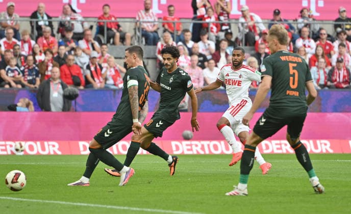 Linton Maina (1. FC Köln) schiesst das Tor zum 1:0, AKtion, (l-r) Marco Friedl (Werder Bremen), Eren Dinkci (Werder Bremen), Linton Maina (1. FC Köln), Amos Pieper (Werder Bremen). Fussball 1. Bundesliga, 3.Spieltag, 1. FC Koeln - SV Werder Bremen, am 12.09.2026 in Koeln Deutschland. DFL regulations prohibit any use of photographs as image sequences and or quasi-video Â *** Linton Maina of 1. FC Köln scores the goal to make it 1–0; in action, from left to right: Marco Friedl (Werder Bremen), Eren Dinkci (Werder Bremen), Linton Maina (1. FC Köln), Amos Pieper (Werder Bremen); Soccer, Bundesliga, Matchday 3, 1. FC Köln vs. SV Werder Bremen, on September 12, 2026, in Cologne, Germany. DFL regulations prohibit any use of photographs as image sequences and or quasi-video.