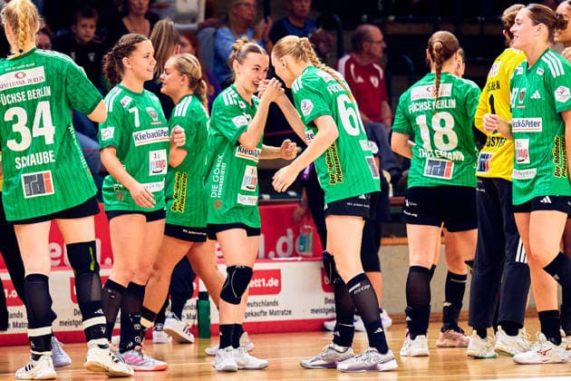 Fuechse Berlin, team photo, GER, Women s Handball Bundesliga 2, Fuechse Berlin vs. Rostocker HC Rostock Dolphins, 2026–27 season, Matchday 3, September 12, 2026, GER, Women’s 2nd Handball Bundesliga, Fuechse Berlin vs. Rostocker HC Rostock Dolphins, 2026–27 season, Matchday 3, September 12, 2026, Berlin Copyright: xClaudiusxRauch,xEibner-Pressefotox xClaudiusxRauchx EP_CRH