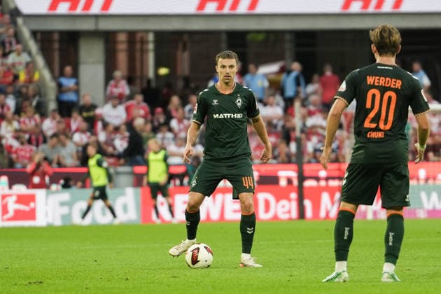 Deutschland: 1.Bundesliga 2026 2027 3. Spieltag, 1.FC Köln vs SV Werder Bremen, Samstag, 12.09.2026 RheinEnergieStadion (Köln, Nordrhein-Westfalen, Deutschland) Youri Regeer (SV Werder Bremen, 44) am Ball *** Germany 1 Bundesliga 2026–2027, Matchday 3: 1. FC Köln vs. SV Werder Bremen, Saturday, September 12, 2026, RheinEnergieStadion, Cologne, North Rhine-Westphalia, Germany; Youri Regeer, SV Werder Bremen, 44, in possession Copyright: xMerlexKölkingx