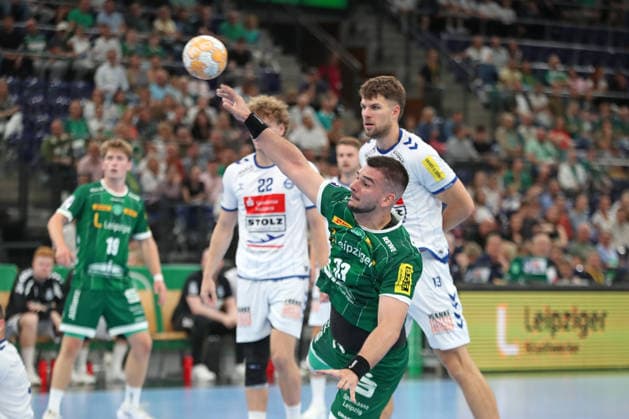 Handball, HBL2: SC DHfK Leipzig vs. VfL Lübeck Schwartau, September 12, 2026; Luka Rogan 33, SC DHfK Leipzig; Handball, 2nd Bundesliga, 2026–2027 season, Matchday 3: SC DHfK Leipzig vs. VfL Lübeck Schwartau on September 12, 2026, at the Quarterback Immobilien Arena in Leipzig Copyright: xBEAUTIFULxSPORTS JanxKaeferx