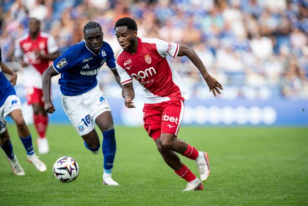 FOOTBALL: RC Strasbourg Alsace v AS Monaco Matchday 4 Ligue 1 McDonald s - 12 09 2026 Stanis Idumbo 17 (AS Monaco) et Mathis Amougou 16 (Racing de Strasbourg) StrasbourgFrance  Copyright: xx