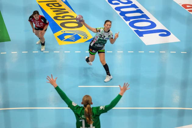 Haruno Sasaki, Frisch Auf Göppingen, 32, Laura Kusk, Thueringer HC, 11, Natsuki Aizawa, Thuringer HC, 23 (GER), Thuringer HC vs. FRISCH AUF Göppingen, Handball, Alsco Women’s Handball Bundesliga, 2026–2027 season, Matchday 3, Saturday, 6:00 p.m., September 12, 2026 GER, Thuringer HC vs. FRISCH AUF Göppingen, Handball, Alsco Women’s Handball Bundesliga, 2026–2027 season, Matchday 3, Saturday, 6:00 p.m., September 12, 2026, Bad Langensalza Copyright: xMartinxHerbstx