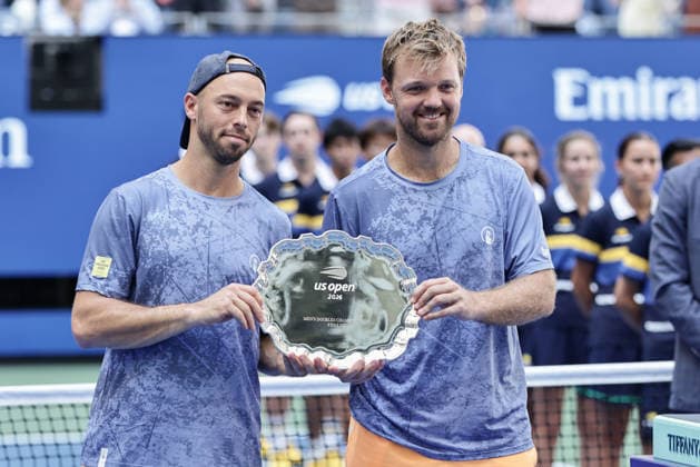 L R Finalists Kevin Krawietz, Tim Puetz, Men s Doubles, Men s Doubles, Award Ceremony, Presentation, U.S. Open Championships, Billie Jean King National Tennis Center, Flushing Meadows, New York, USA Copyright: xJuergenxHasenkopfx