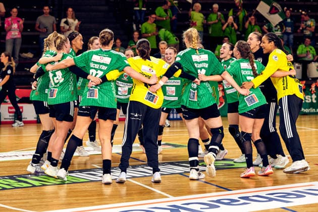 Fuechse Berlin, celebrating a victory, GER, Women s Handball Bundesliga 2, Fuechse Berlin vs. Rostocker HC Rostock Dolphins, 2026–27 season, Matchday 3, September 12, 2026, GER, Women s Handball Bundesliga 2, Füchse Berlin vs. Rostocker HC Rostock Dolphins, 2026–27 season, Matchday 3, September 12, 2026, Berlin Copyright: xClaudiusxRauch,xEibner-Pressefotox xClaudiusxRauchx EP_CRH