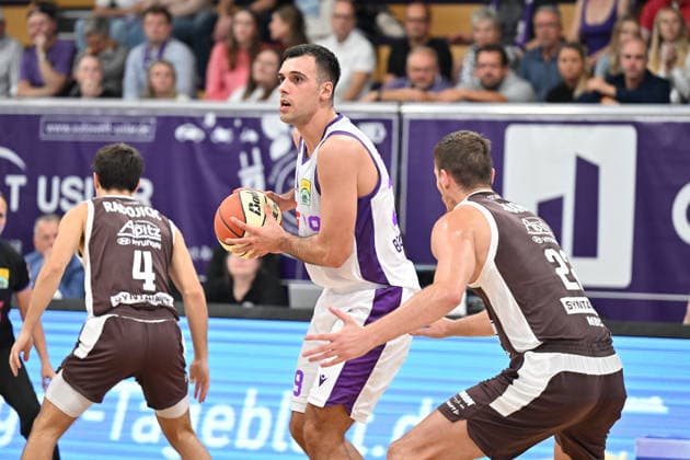 BG Göttingen vs. SYNTAINICS MBC, September 12, 2026, Göttingen Basketball BBL Cup, BG Göttingen vs. SYNTAINICS MBC, Round 1, Sparkassen Arena; Omar Pajic of BG Göttingen holds the ball; Göttingen, Lower Saxony, Germany