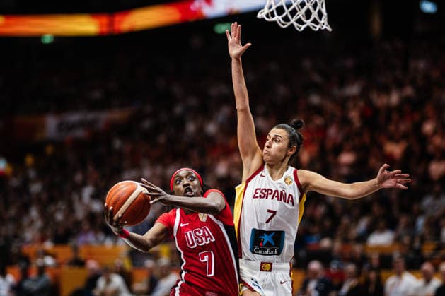 FIBA Women s Basketball World Cup 2026: Spain vs. USA, September 12, 2026—Kahleah Copper (USA), 7; Alba Torrens (Spain), 7—Basketball, FIBA Women s Basketball World Cup 2026, Final Round, Semifinal: Spain vs. USA on September 12, 2026, at the Uber Arena, Berlin Copyright: xBEAUTIFULxSPORTS Tonhäuserx