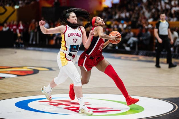 FIBA Women’s Basketball World Cup 2026: Spain vs. USA, September 12, 2026—Megan Gustafson (Spain, 17), Angel Reese (USA, 15)—Basketball, FIBA Women’s Basketball World Cup 2026, Final Round, Semifinal: Spain vs. USA on September 12, 2026, at the Uber Arena, Berlin Copyright: xBEAUTIFULxSPORTS Tonhäuserx