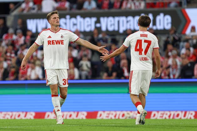 Marius Buelter (1. FC Koeln) und Mikey Moore (1. FC Koeln) klatschen sich ab waehrend des Spiels der 1. Bundesliga zwischen 1. FC Koeln und SV Werder Bremen, RheinEnergieStadion am 12. September 2026 in Koeln, Deutschland. (Foto von Oliver Kaelke DeFodi Images) +++ Marius Buelter (1. FC Koeln) und Mikey Moore (1. FC Koeln) shake hands during the Bundesliga match between 1. FC Koeln and SV Werder Bremen at RheinEnergieStadion on September 12, 2026 in Cologne, Germany. (Photo by Oliver Kaelke DeFodi Images) DFB DFL REGULATIONS PROHIBIT ANY USE OF PHOTOGRAPHS AS IMAGE SEQUENCES AND OR QUASI-VIDEO. (Photo by Oliver Kaelke DeFodi Images) - *** Marius Buelter of 1. FC Köln and Mikey Moore of 1. FC Köln high-five each other during the Bundesliga match between 1. FC Köln and SV Werder Bremen at RheinEnergieStadion on September 12, 2026, in Cologne, Germany Photo by Oliver Kaelke DeFodi Images Marius Buelter of 1. FC Köln and Mikey Moore of 1. FC Köln shake hands during the Bundesliga match between 1. FC Köln and SV Werder Bremen at RheinEnergieStadion on September 12, 2026 in Cologne, Germany. Photo by Oliver Kaelke, DeFodi Images. DFB and DFL regulations prohibit any use of photographs as image sequences and or quasi-video. Photo by Oliver Kaelke, DeFodi Images.