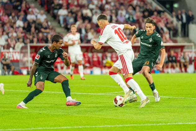 Arthur (SV Werder Bremen, 13) greift Said El Mala (1.FC Koeln, 10) im Strafraum an Dariusz Stalmach (SV Werder Bremen, 23) kommt dazu 1.FC Köln vs. SV Werder Bremen, Fussball, Bundesliga, 3.Spieltag, Saison 2026 27, 12.09.2026, DFL REGULATIONS PROHIBIT ANY USE OF PHOTOGRAPHS AS IMAGE SEQUENCES AND OR QUASI-VIDEO, 1.FC Köln vs. SV Werder Bremen, Fussball, Bundesliga, 3.Spieltag, Saison 2026 27, 12.09.2026 Köln *** Arthur (SV Werder Bremen, 13) attacks Said El Mala (1. FC Köln, 10) in the penalty area; Dariusz Stalmach (SV Werder Bremen, 23) joins the action. 1. FC Köln vs. SV Werder Bremen, Soccer, Bundesliga, Matchday 3, 2026–27 season, September 12, 2026. DFL regulations prohibit any use of photographs as image sequences and or quasi-video. 1 FC Köln vs. SV Werder Bremen, Soccer, Bundesliga, Matchday 3, 2026–27 Season, September 12, 2026, Cologne Copyright: xEibner-Pressefoto LukasxBaldygax EP_LBA