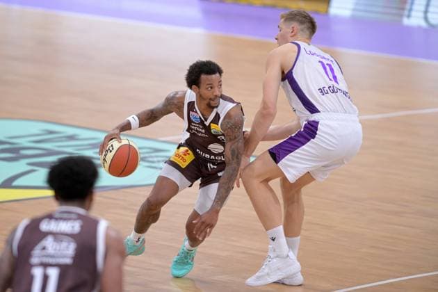 DeLonnie Hunt, Syntainics MBC 3, Robin Lodders, BG Göttingen 11, GER, BG Göttingen Syntainics MBC, BBL Basketball Cup, 1st Round, 2026–2027 Season, September 12, 2026, GER, BG Göttingen Syntainics MBC, Basketball BBL Cup, 1st Round, 2026–2027 Season, September 12, 2026, Göttingen Copyright: xEibner-Pressefotox xRolandxSippelx EP_RSL