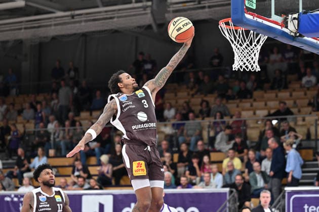 BG Göttingen vs. SYNTAINICS MBC, September 12, 2026, Göttingen Basketball BBL Cup, BG Göttingen vs. SYNTAINICS MBC, Round 1, Sparkassen Arena, DeLonnie Hunt (SYNTAINICS MBC) scores for Göttingen, Lower Saxony, Germany