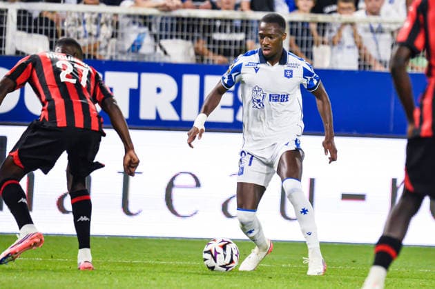 FOOTBALL : AJ Auxerre vs OGC Nice - Ligue 1 - JournÃ e 4 - 12 09 2026 Lamine Sy (AJ Auxerre) AuxerreFrance  Copyright: xBaptistexAutissierx