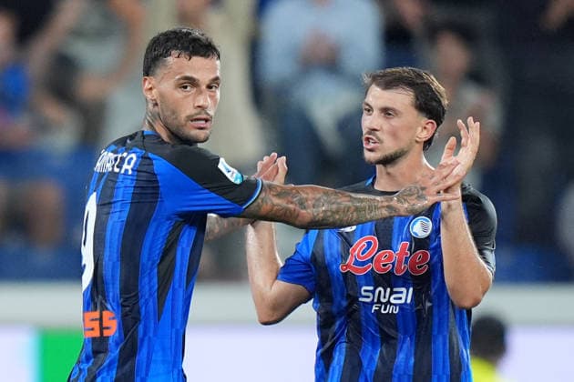 Atalanta s Gianluca Scamacca celebrates after scoring 1-1 during the Serie A soccer match between Atalanta and Cagliari at New Balance Arena in Bergamo , Italy - September 12, 2026. - Soccer  Copyright: xSpada LaPressex