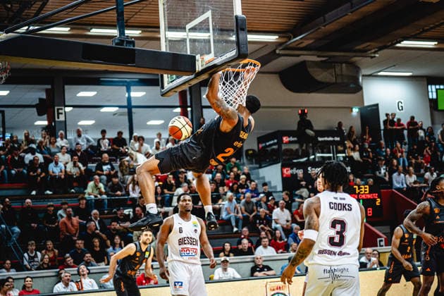 September 12, 2026, xhfmx, BBL Basketball Cup, Giessen 46ers vs. Chemnitz 99ers, Nighael Ceaser (Chemnitz 99ers), 22 points, including a dunk against Giessen