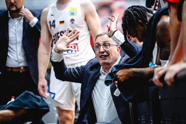 September 12, 2026, xhfmx, BBL Basketball Cup, Giessen 46ers vs. Chemnitz 99ers; Branislav Ignatovic, coach of the Giessen 46ers, addressing his team in Giessen