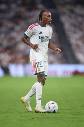 Yan Diomande (Real Madrid CF) controls the ball during the LaLiga EA Sports match between Real Madrid CF and Rayo Vallecano de Madrid at Estadio Santiago BernabÃ u on September 12, 2026 in Madrid, Spain. (Photo by Manu Reino DeFodi Images) - *** Yan Diomande of Real Madrid CF controls the ball during the LaLiga EA Sports match between Real Madrid CF and Rayo Vallecano de Madrid at Estadio Santiago Bernabéu on September 12, 2026, in Madrid, Spain. Photo by Manu Reino, DeFodi Images