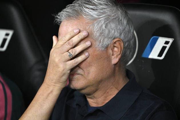 Real Madrid v Rayo Vallecano de Madrid - La Liga MADRID, SPAIN - SEPTEMBER 12: Head coach Jose Mourinho of Real Madrid is seen during the LaLiga EA Sports 2026 27 match between Real Madrid and Rayo Vallecano de Madrid at Estadio Santiago Bernabeu on September 12, 2026 in Madrid, Spain. Burak Akbulut Anadolu Madrid Spain. Editorial use only. Please get in touch for any other usage.  Copyright: x2026xAnadoluxBurakxAkbulutx