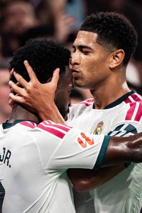Real Madrid CF vs Rayo Vallecano - LaLiga EA Sports MADRID, SPAIN, SEPT 12: Jude Bellingham of Real Madrid CF celebrating after scoring his goal with Vinicius Junior of Real Madrid CF during the LaLiga EA Sports match between Real Madrid CF and Rayo Vallecano at Estadio Santiago Bernabeu on September 12, 2026 in Madrid, Spain. Copyright: xAlexxPerezx RealMadridRayoVallecano12091299_1
