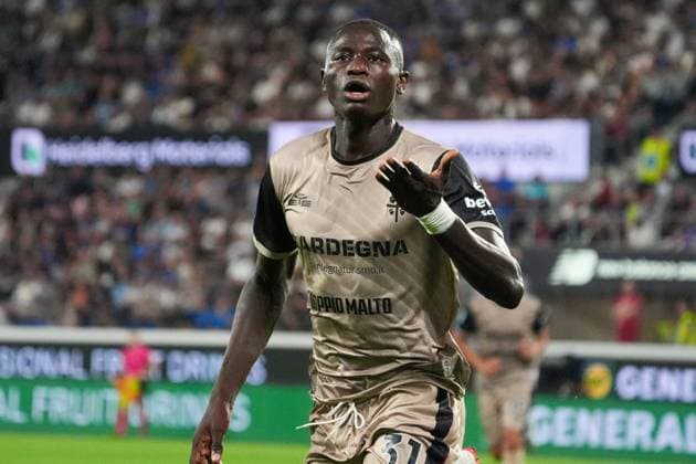 SOCCER - Serie A - Atalanta BC vs. Cagliari Calcio Photo by IPA ABACAPRESS.COM88453596 - Paul Mendy celebrates the goal with his teammates during the Italian Serie A soccer match between Atalanta BC and Cagliari Calcio at the New Balance Arena in Bergamo on September 12, 2026. During the Atalanta BC vs. Cagliari Calcio Italian Serie A soccer match in Bergamo, Italy, on September 12, 2026 Bergamo Italy  Copyright: xIPAxSport ABACAx