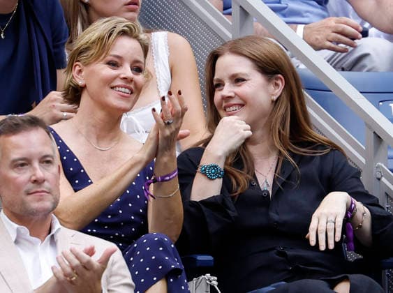 Amy Adams and Elizabeth Banks watch the Women s Finals match in Arthur Ashe Stadium at the 2026 US Open Tennis Championship at the USTA Billie Jean King National Tennis Center in New York City on Saturday, September 12, 2026.  NYP20260912605 JOHNxANGELILLO