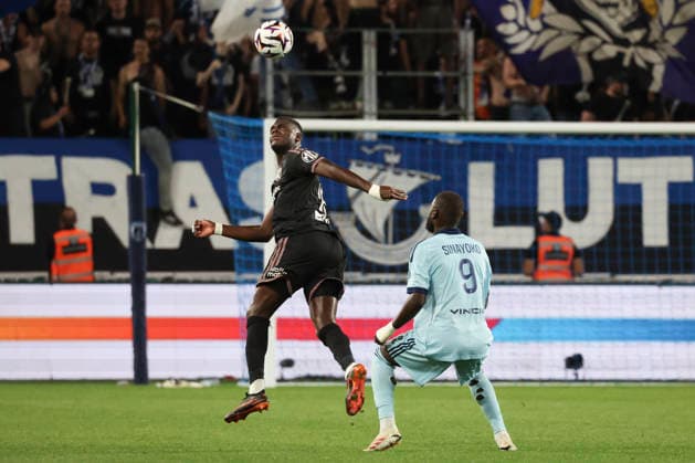 FOOTBALL : Paris FC Vs Olympique Lyonnais - Ligue 1 - 12 09 2026 Moussa Niakhate (Olympique Lyonnais) Vs Lassine Sinayoko (Paris FC) ParisFrance  Copyright: xMichaelxBaucherx