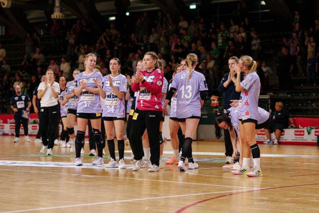 2 Alsco Women s Handball Bundesliga, Matchday 3: Füchse Berlin vs. Rostocker Handball Club. Rostocker Handball Club following their loss on September 12, 2026, at the Charlottenburg Sports Hall, Berlin, Berlin, Charlottenburg Sports Hall, Berlin, Germany