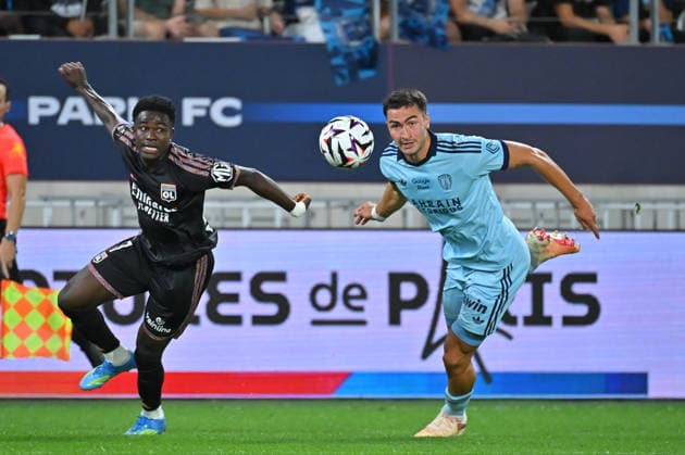 Ligue 1 McDonald s 2026 27, Paris FC vs Olympique Lyonnais, Football Ernest Nuamah of Lyon and Diego Coppola of Paris FC during the Ligue 1 McDonald s 2026 27 match between Paris FC and Olympique Lyonnais at Stade Jean Bouin on September 12, 2026 in Paris, France. Paris Stade Jean Bouin France