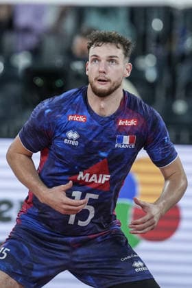 Turkiye v France - CEV EuroVolley 2026 Men CLUJ-NAPOCA, ROMANIA - SEPTEMBER 12: France’s Mathis Henno (15) plays during the CEV EuroVolley 2026 Pool D match between Turkiye and France at BT Arena in Cluj-Napoca, Romania, on September 12, 2026. Osmancan Gurdogan Anadolu Cluj Romania. Editorial use only. Please get in touch for any other usage.  Copyright: x2026xAnadoluxOsmancanxGurdoganx