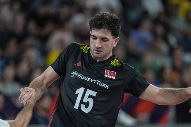 Turkiye v France - CEV EuroVolley 2026 Men CLUJ-NAPOCA, ROMANIA - SEPTEMBER 12: Turkiye’s Abdulsamet Yalcin plays during the CEV EuroVolley 2026 Pool D match between Turkiye and France at BT Arena in Cluj-Napoca, Romania, on September 12, 2026. Osmancan Gurdogan Anadolu Cluj Romania. Editorial use only. Please get in touch for any other usage.  Copyright: x2026xAnadoluxOsmancanxGurdoganx