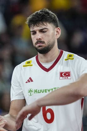 Turkiye v France - CEV EuroVolley 2026 Men CLUJ-NAPOCA, ROMANIA - SEPTEMBER 12: Turkiye’s Gokcen Yuksel plays during the CEV EuroVolley 2026 Pool D match between Turkiye and France at BT Arena in Cluj-Napoca, Romania, on September 12, 2026. Osmancan Gurdogan Anadolu Cluj Romania. Editorial use only. Please get in touch for any other usage.  Copyright: x2026xAnadoluxOsmancanxGurdoganx