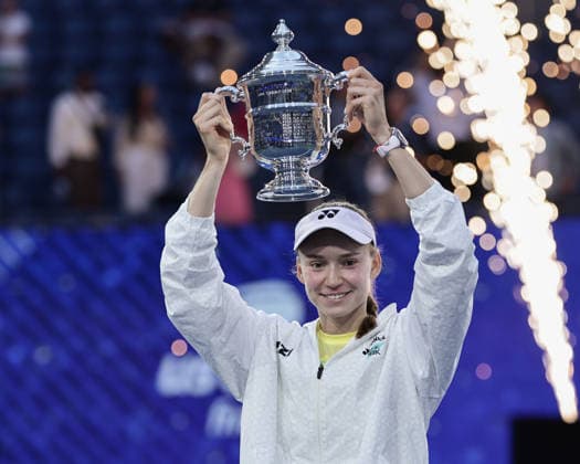 Elena Rybakina (KAZ), Award Ceremony, Presentation, U.S. Open Championships, Billie Jean King National Tennis Center, Flushing Meadows, New York, USA Copyright: xJuergenxHasenkopfx