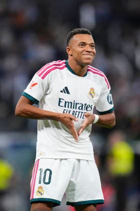 Real Madrid v Rayo Vallecano de Madrid - LaLiga EA Sports 2026 27 Kylian Mbappe centre-forward of Real Madrid and France celebrates after scoring his sides first goal during the LaLiga EA Sports 2026 27 match between Real Madrid and Rayo Vallecano de Madrid at Estadio Santiago Bernabeu on September 12, 2026 in Madrid, Spain. Madrid Spain  Copyright: xJosexBretonx originalFilename:bretonhernandez-realmadr260912_npkZb.jpg