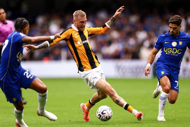 Chelsea v Hull City 12 September 2026, London - Premier League Football - Chelsea v Hull City - Ollie McBurnie of Hull City - Photo: Jacques Feeney Offside. London UK *** Chelsea gegen Hull City, 12. September 2026, London, Premier League, Fußball, Chelsea gegen Hull City, Ollie McBurnie von Hull City, Foto: Jacques Feeney, Abseits, London, Großbritannien  Copyright: xJacquesxFeeneyx xOffsidexOffside