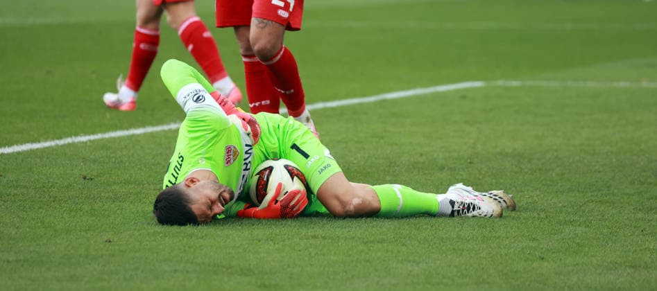 12.09.26 TSG 1899 Hoffenheim - VfB Stuttgart Deutschland, Sinsheim, 12.09.2026, Fussball, Bundesliga, Saison 2026 2027, TSG 1899 Hoffenheim - VfB Stuttgart: Fabian Bredlow (VfB Stuttgart). *** September 12, 2026 TSG 1899 Hoffenheim vs. VfB Stuttgart Germany, Sinsheim, September 12, 2026, Soccer, Bundesliga, 2026–2027 season, TSG 1899 Hoffenheim vs. VfB Stuttgart, Fabian Bredlow, VfB Stuttgart