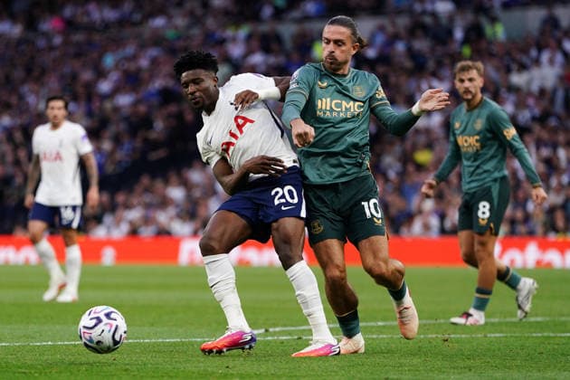 Premier League: Tottenham Hotspur v Everton Mohammed Kudus of Tottenham Hotspur and Jack Grealish of Everton battle during the Premier League match Tottenham Hotspur vs Everton at Tottenham Hotspur Stadium, London, United Kingdom on 12 September 2026 (Photo by Harvey Murphy News Images) Copyright: xHarveyxMurphy NewsxImagesx