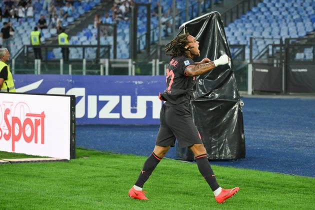 IPA88462479 - Diego Moreira of Milan celebrates after scoring the goal that tied the game at 2-2 during the Serie A Enilive soccer match between Lazio and Milan at the Olimpico Stadium on September 12, 2026, in Lazio, Milan. During the SS Lazio vs. AC Milan Italian Serie A soccer match in Rome, Italy, on September 12, 2026  Copyright: xRobertoxRamaccia IPAxSportx xx IPA88462479