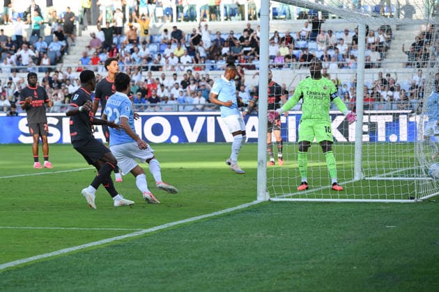 IPA88462487 - Matteo Cancellieri of Lazio scores the goal to make it 1-0 during the Serie A Enilive soccer match between Lazio and Milan at the Olimpico Stadium on September 12, 2026, in Lazio, Milan. During the SS Lazio vs. AC Milan Italian Serie A soccer match in Rome, Italy, on September 12, 2026  Copyright: xRobertoxRamaccia IPAxSportx xx IPA88462487